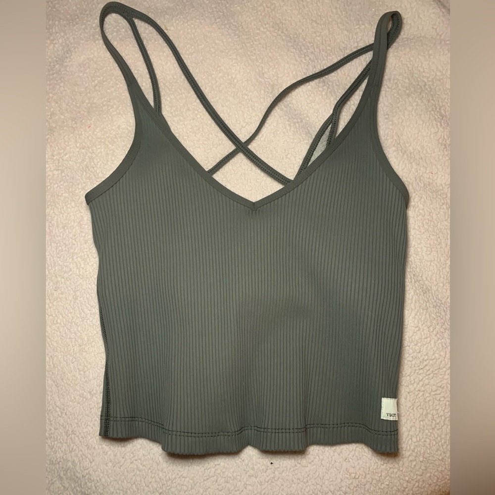 Vuori Olive Green Ribbed Crop Tank Top - Picture 4 of 9